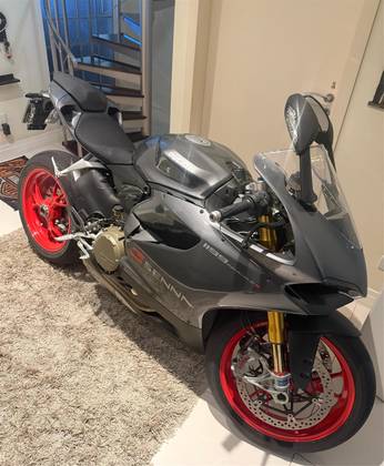 DUCATI SUPERBIKE 1199 PANIGALE S SENNA DUCATI SUPERBIKE 1199 PANIGALE S SENNA